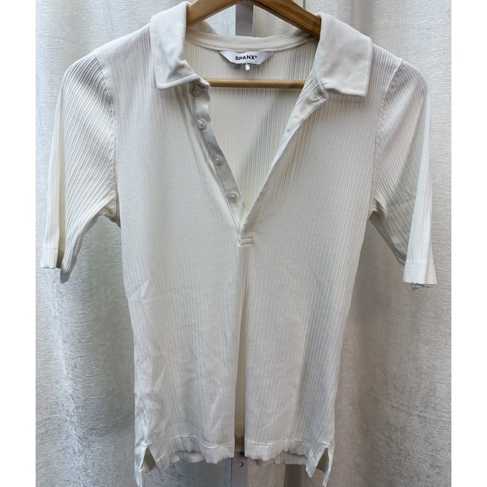 Spanx Powder Rib Short Sleeve Polo Shirt, White/Off White, Size S/M (No Sz Tag)
